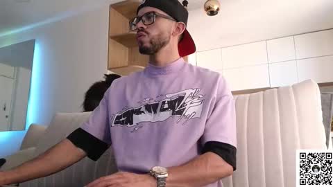 phantom_bigger1 online show from February 9, 2026, 7:51 pm