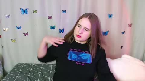 phantommira online show from February 22, 2025, 9:04 pm