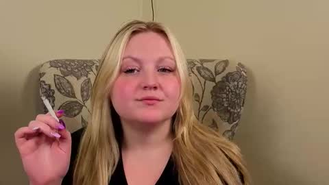 PhatAssBlond online show from May 28, 2026, 11:46 pm