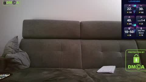 LycraLover online show from December 20, 2024, 5:47 am