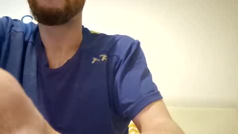 Snapshot of phil210283 chatting on February 4, 2025, 1:45 am phil210283 online show from February 4, 2025, 1:45 am