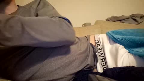 Snapshot of phil210283 chatting on February 6, 2025, 5:03 am phil210283 online show from February 6, 2025, 5:03 am