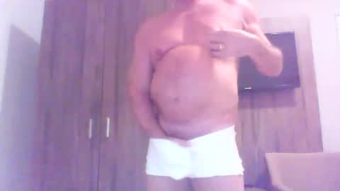 Snapshot of phil279 chatting on November 12, 2025, 5:52 am Phil online show from November 12, 2025, 5:52 am