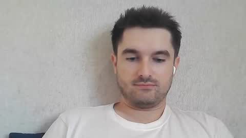 PhilipBorison online show from July 4, 2026, 10:21 am