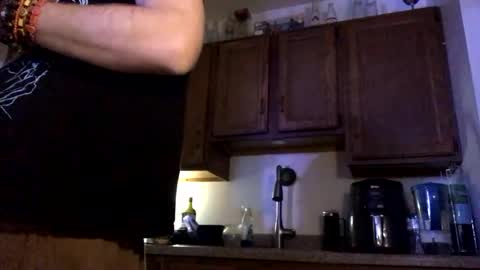 Phil online show from December 31, 2024, 4:06 am