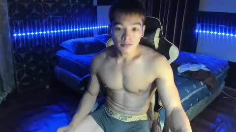 Snapshot of philhotbody chatting on January 25, 2025, 1:30 pm AJ online show from January 25, 2025, 1:30 pm