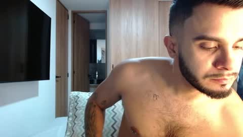 philipdj1 online show from February 6, 2026, 11:41 pm