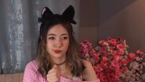 Hitomi oo online show from December 5, 2024, 6:10 am