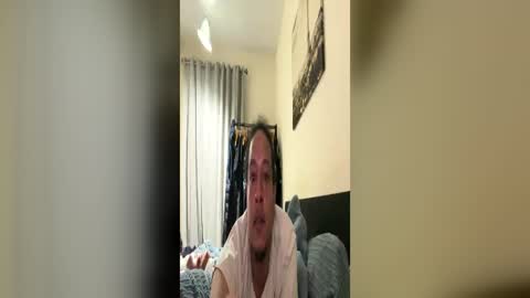 Everyday-Weird online show from June 27, 2026, 2:05 am