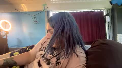 Snapshot of phoebebobebe chatting on November 21, 2025, 3:38 am phoebebobebe online show from November 21, 2025, 3:38 am