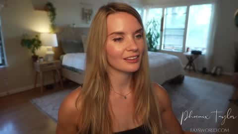 Snapshot of phoenix_taylor chatting on October 28, 2025, 12:58 am PHOENIX TAYLOR online show from October 28, 2025, 12:58 am