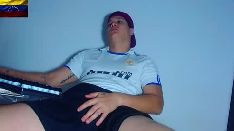 AdnierGnz online show from March 13, 2026, 2:34 pm