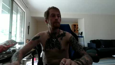 Snapshot of phrostdd chatting on June 14, 2026, 6:54 pm FrankenDaddy online show from June 14, 2026, 6:54 pm