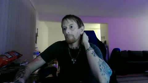 Snapshot of phrostdd chatting on June 16, 2026, 1:30 am FrankenDaddy online show from June 16, 2026, 1:30 am