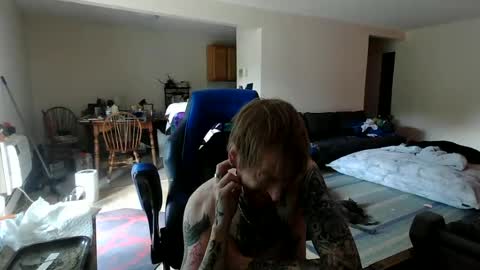 Snapshot of phrostdd chatting on June 21, 2026, 8:33 pm FrankenDaddy online show from June 21, 2026, 8:33 pm