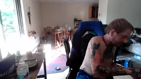 Snapshot of phrostdd chatting on August 9, 2026, 9:53 pm FrankenDaddy online show from August 9, 2026, 9:53 pm