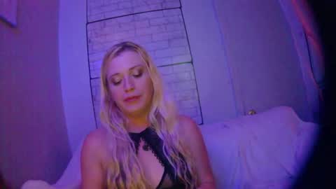 Snapshot of phulaen chatting on December 6, 2024, 9:32 am Phulaen online show from December 6, 2024, 9:32 am