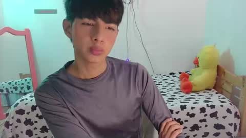 Snapshot of phuwin_bj chatting on June 21, 2026, 6:05 am phuwin online show from June 21, 2026, 6:05 am