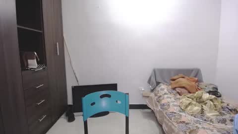 Snapshot of pia_alonzo30 chatting on March 4, 2026, 12:16 am izzy online show from March 4, 2026, 12:16 am