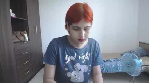 Snapshot of pia_alonzo30 chatting on March 19, 2026, 4:55 pm izzy online show from March 19, 2026, 4:55 pm