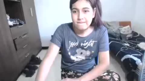 Snapshot of pia_alonzo30 chatting on July 6, 2026, 10:56 pm izzy online show from July 6, 2026, 10:56 pm