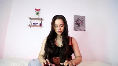 piagelvez_ online show from October 11, 2025, 3:32 pm