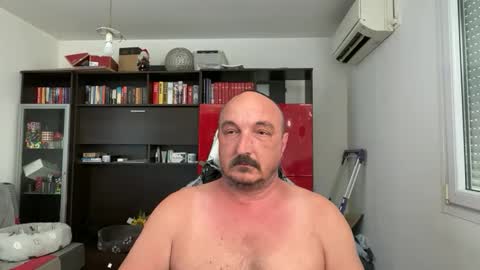 picard256 online show from April 23, 2026, 10:14 am