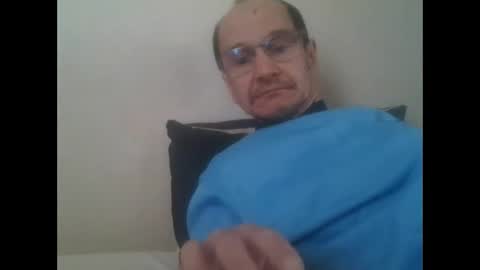 pichoun71 online show from February 23, 2025, 7:22 am