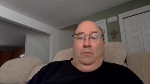 Snapshot of pickme11113 chatting on January 2, 2025, 6:01 pm pickme11113 online show from January 2, 2025, 6:01 pm