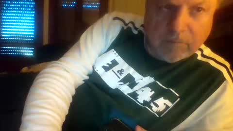 pierinolapeste1 online show from May 1, 2026, 5:39 pm