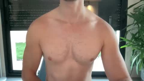 pierre81000 online show from November 18, 2025, 7:02 am