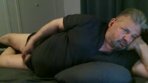 pierreth3 online show from February 4, 2026, 2:50 am