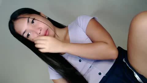 Snapshot of pillow_whispers chatting on February 27, 2026, 9:59 pm jane online show from February 27, 2026, 9:59 pm