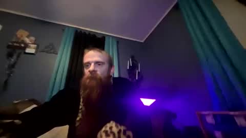 Snapshot of pillowhumpboy212 chatting on October 12, 2025, 7:29 am pillowhumpboy212 online show from October 12, 2025, 7:29 am