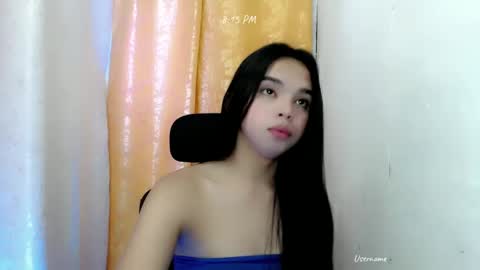 Snapshot of pinay_heart chatting on January 6, 2025, 4:15 am heart online show from January 6, 2025, 4:15 am