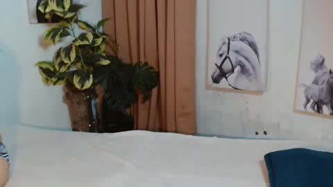 pinay_yahsy online show from August 3, 2026, 2:43 am