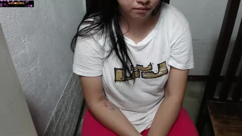 mhae-mhae online show from September 22, 2025, 10:01 pm