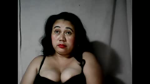 Snapshot of pinaymama12345 chatting on February 10, 2025, 12:18 pm pinaymama12345 online show from February 10, 2025, 12:18 pm