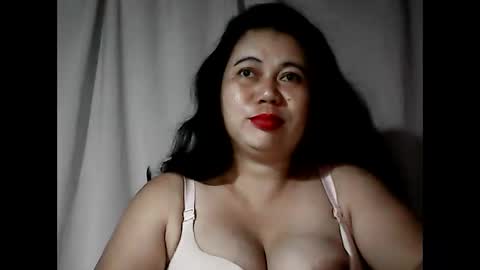 Snapshot of pinaymama12345 chatting on September 8, 2025, 10:42 pm pinaymama12345 online show from September 8, 2025, 10:42 pm