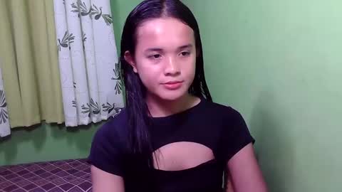 pinaymorena_rhowe online show from January 9, 2025, 6:06 am