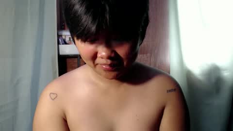Snapshot of pinayprincesslyn chatting on June 5, 2026, 2:07 am Lyn the Lesbian online show from June 5, 2026, 2:07 am