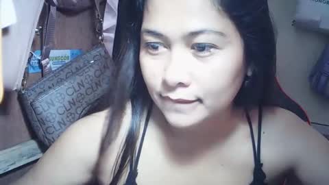 Snapshot of pinaysunday chatting on February 23, 2026, 12:09 am pinaysunday online show from February 23, 2026, 12:09 am