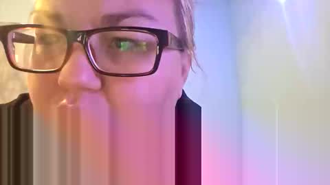 Snapshot of pincheguera chatting on October 11, 2025, 7:56 pm pincheguera online show from October 11, 2025, 7:56 pm