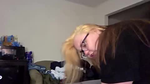 Snapshot of pincheguera chatting on February 24, 2026, 1:53 pm pincheguera online show from February 24, 2026, 1:53 pm