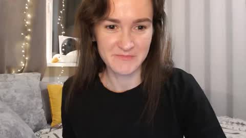       online show from December 3, 2024, 8:28 pm