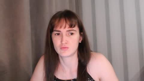 Snapshot of pineapple__mood chatting on July 12, 2026, 10:28 am online show from July 12, 2026, 10:28 am