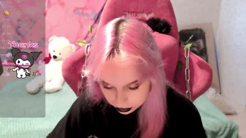 Nancy online show from December 4, 2024, 9:02 pm