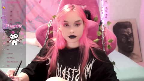 Nancy online show from March 2, 2025, 11:20 pm