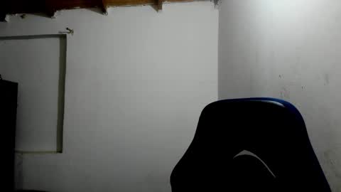 Snapshot of pink_dustt chatting on November 10, 2025, 6:23 am weedcandy ig y twitter xpink dustt online show from November 10, 2025, 6:23 am