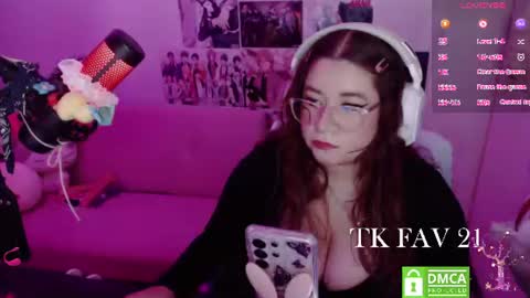 Snapshot of pink_girl0n chatting on July 6, 2026, 3:36 am Kitty online show from July 6, 2026, 3:36 am